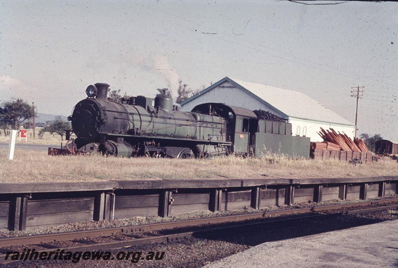 T04621
An unidentified PM class steam locomotive hauling a goods train in the South West.
