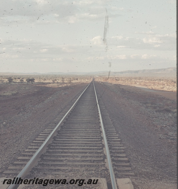 T04805
Hamersley Iron (HI) view of track
