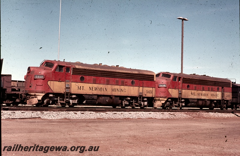 T04817
Mount Neman Mining (MNM) F7A class 5451 and 5450 Port Hedland
