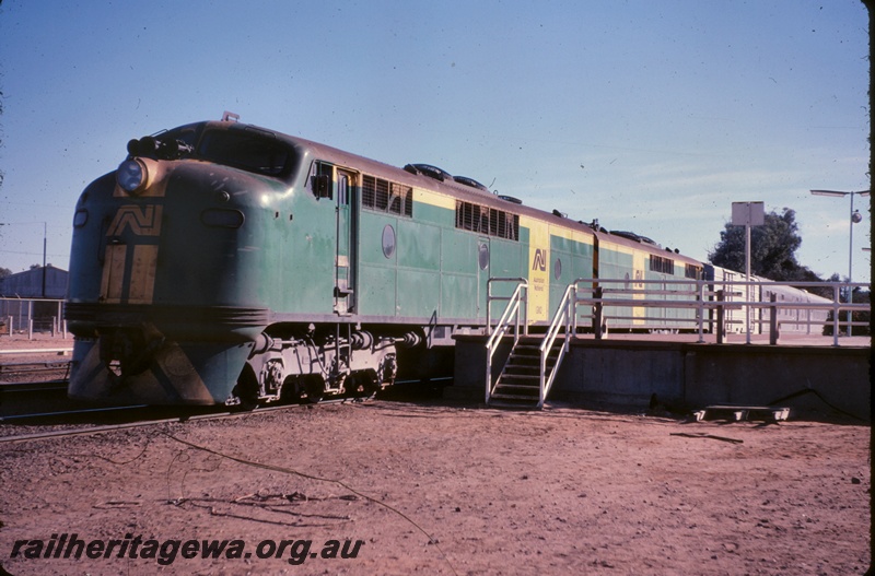 T04853
AN GM class locos, in green and gold livery, double heading 