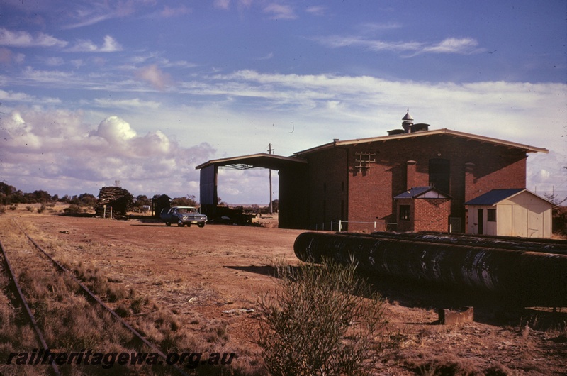 T05113
No 5 pumping station, Goldfields Water Supply Scheme, Yerbillon, EGR 
