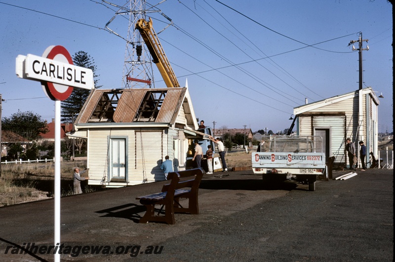 T05115
Removal of the signal box, crane, Canning Building Services truck, platform, workers, onlookers, Carlisle, SWR line
