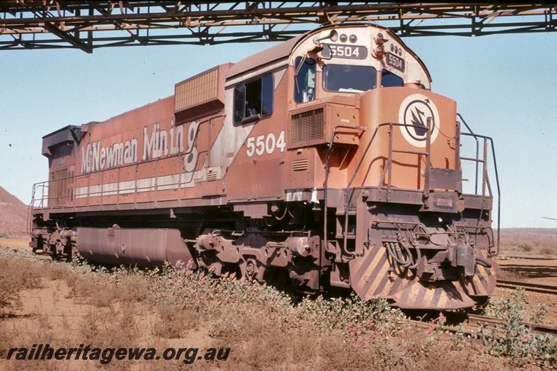 T05167
Mount Newman (MNM) M636 class 5504 at Port Hedland. 3/4 view of locomotive.
