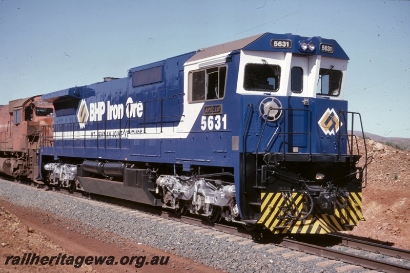 T05188
BHP Iron Ore (BHPIO) C39-8 class 5631 