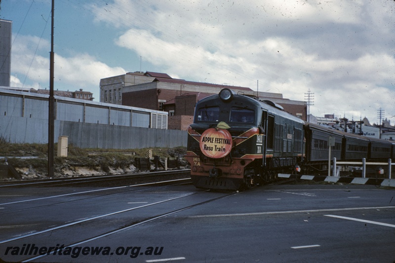 T05250
XA class 1411, on 