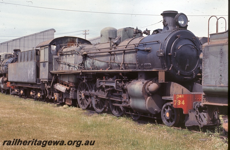 T05343
PMR class 734, other locos, awaiting scrap, Collie loco depot, BN line, side and front view
