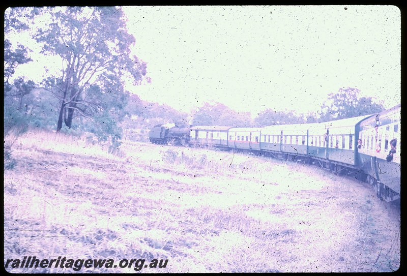 T06097
W Class 958 banking rear of ARHS tour train to Dwellingup, AH Class carriage, AYC Class Carriages, AJ Class suburban carriage, ZJ Class brakevan, PN line
