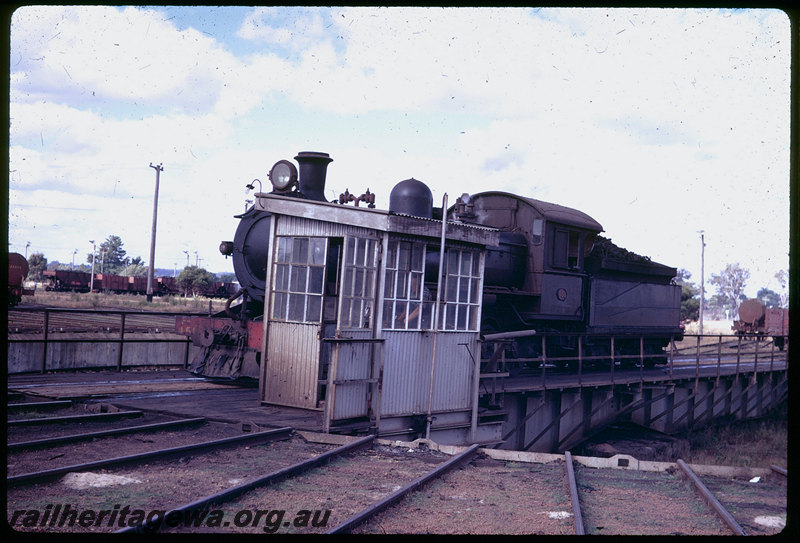 T06124
FS Class 451, turntable, Collie loco depot
