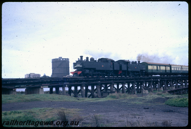 T06172
DM Class 587 and DD Class 592, ARHS tour train to Coolup, crossing Bunbury Bridge, East Perth Gas Works, SWR line

