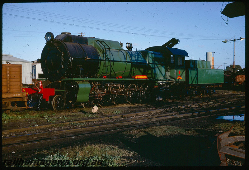 T06253
S Class 549 