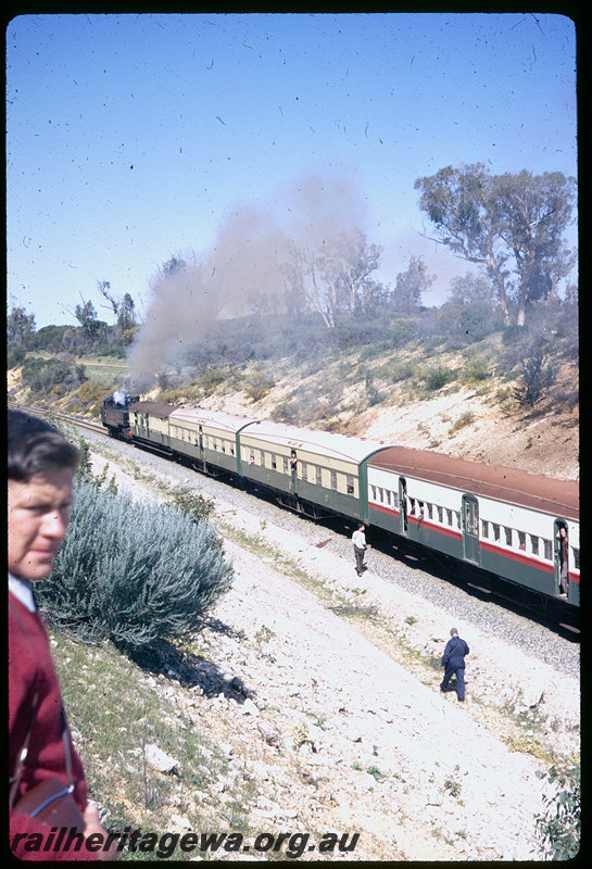 T06299
DD Class 592 on ARHS tour train, returning to Perth via Armadale after parallel run with NSWGR C38 Class 3801 on 