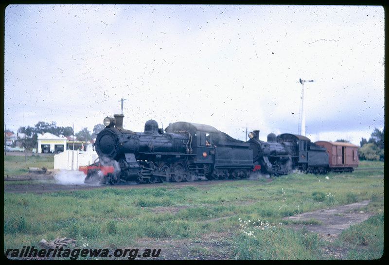 T06321
FS Class 460 and FS Class 452, preparing to take over ARHS 