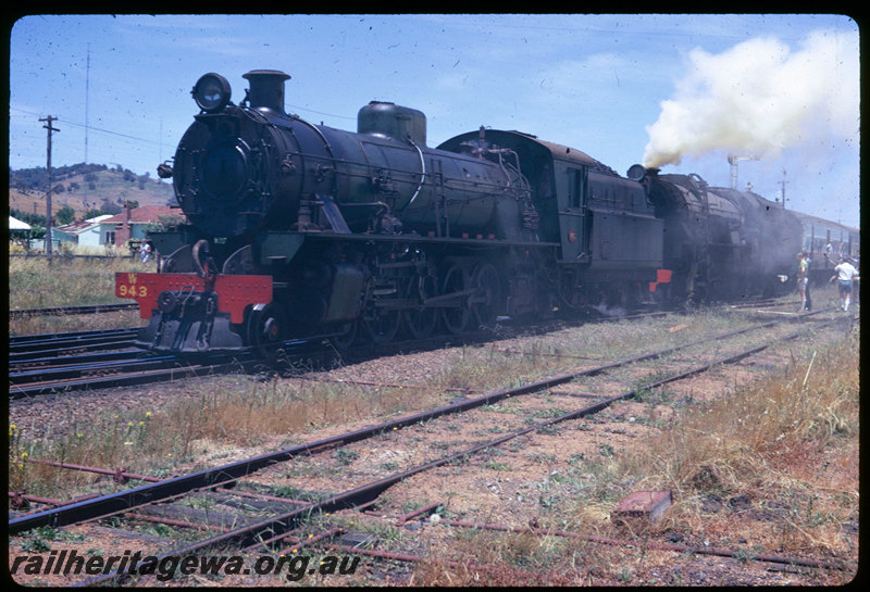 T06412
W Class 943 and V class 1217, ARHS tour train to Collie, Brunswick Junction, semaphore signal, point rodding
