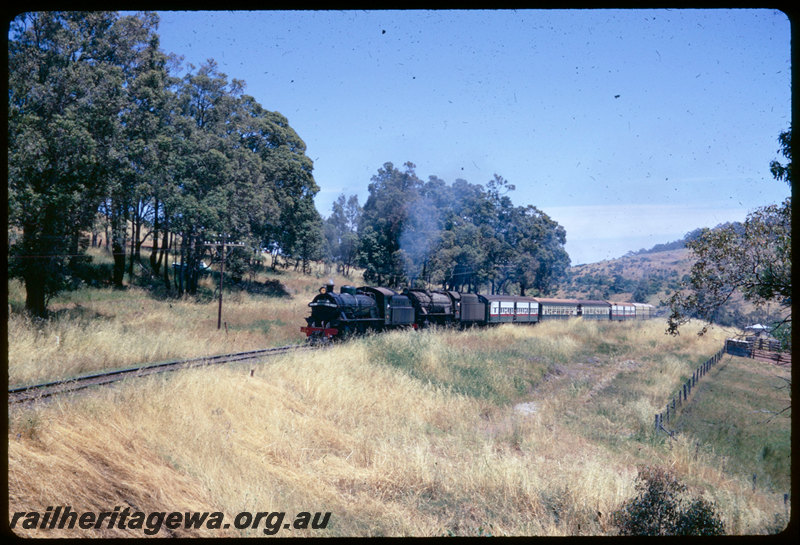 T06413
W Class 943 and V class 1217, ARHS tour train to Collie, between Brunswick Junction and Beela, BN line

