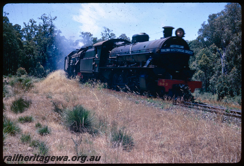 T06418
W Class 943 and V class 1217, ARHS tour train to Collie, between Beela and Collie, BN line
