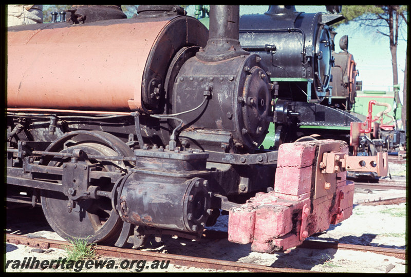 T06738
