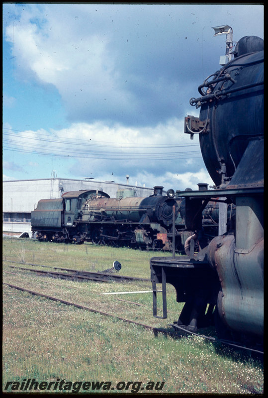 T06786
W Class 901, V Class 1213, written off, Collie loco depot, roundhouse, cheeseknob
