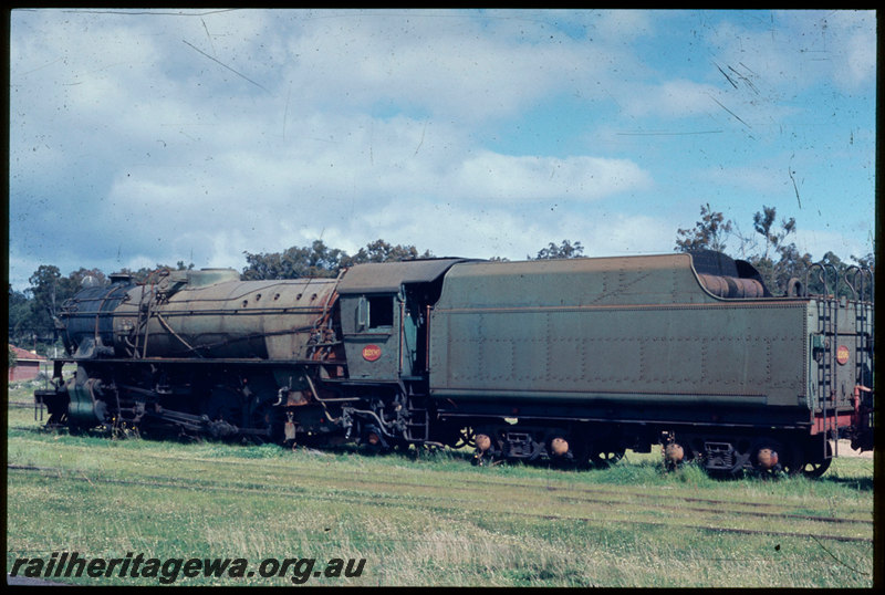 T06787
V Class 1206, written off, Collie loco depot
