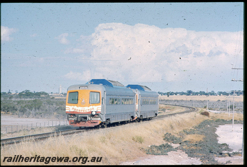 T06804
Two-car Prospector railcar approaching Cunderdin, bound for Kalgoorlie, EGR line

