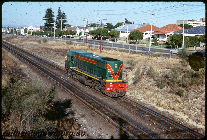 T06888
DA Class 1577, Up light engine movement, between Maylands and Mount Lawley, ER line

