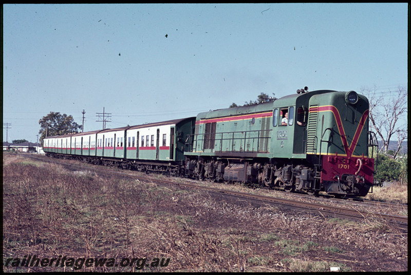 T06898
C Class 1701, Down suburban passenger service, departing Stokely, SWR line
