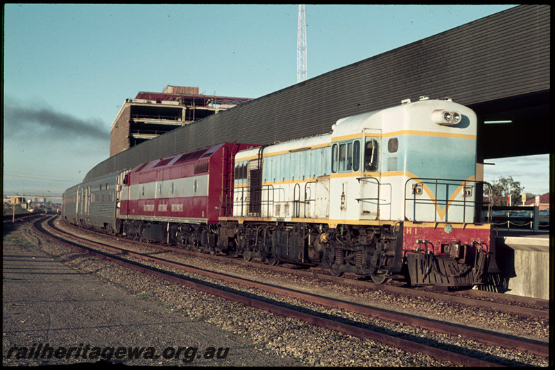 T06998
H Class 1, piloting Australian National Railways CL Class 13, 