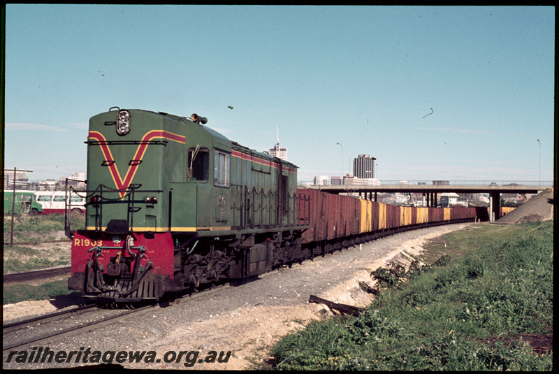 T07002
R Class 1903, propelling loaded coal train into East Perth Power Station transfer sidings, GH Class wagons, East Parade overpass, SWR line
