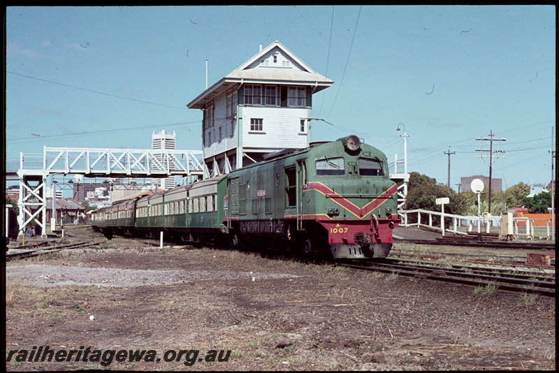 T07083
X Class 1007 