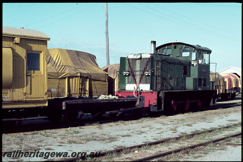 T07103
TA Class 1807, shunting, NS Class 2285 shunters float, GER Class 13155, Z Class brakevan, Albany, GSR line
