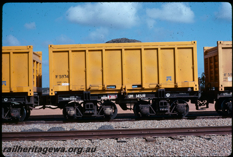 T07164
QW Class 14518, wagon converted from ex-W Class steam locomotive tender underframes, ilmenite mineral sands container No. 5974, Dongara, MR line
