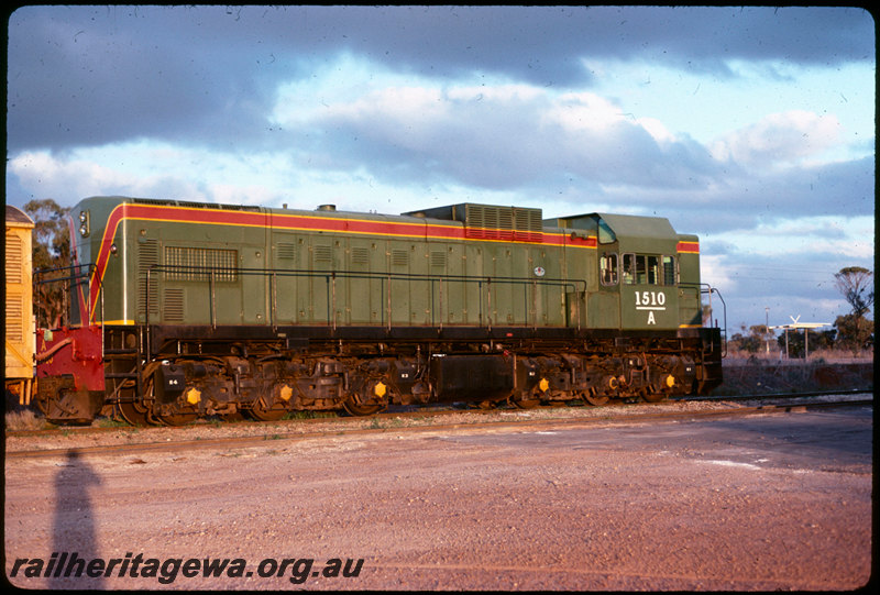 T07166
A Class 1510, goods train, unknown location, MR line
