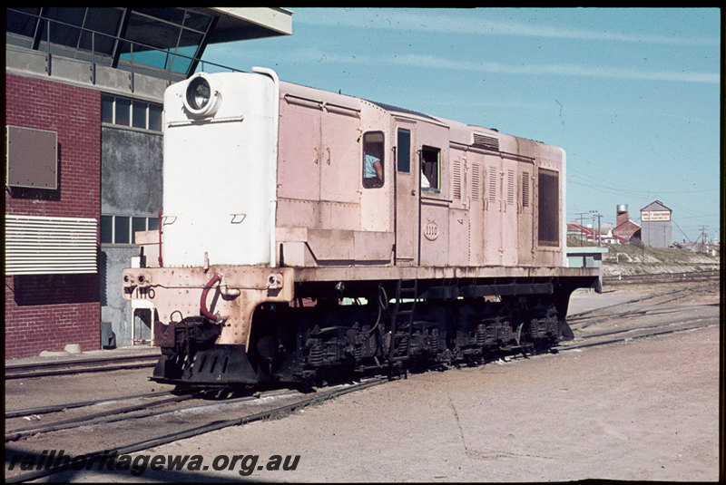 T07178
Y Class 1110, pink undercoat, Leighton, Yardmaster Building
