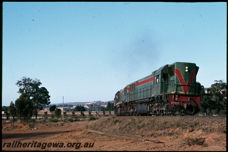 T07240
D Class 1562 with an unidentified D Class, Down empty bauxite train bound for Jarrahdale, between Mundijong and Jarrahdale
