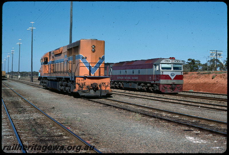 T07338
L Class 267, Australian National Railways AL Class 23, unidentified CL Class, West Kalgoorlie, EGR line

