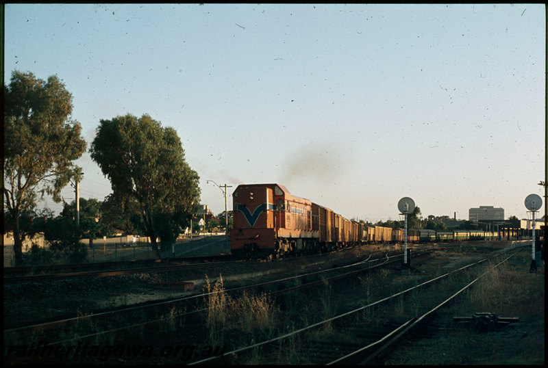 T07339
A Class 1505, Down 