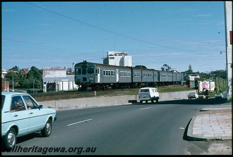 T07408
ADB/ADK/ADB/ADK Class railcar set, Down suburban passenger service, between West Leederville and West Perth, Sutherland Street Subway, ER line
