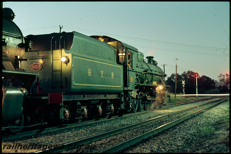 T07525
W Class 903 