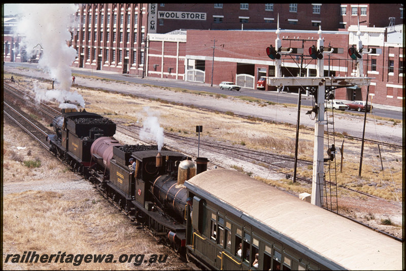 T07553
G Class 233 