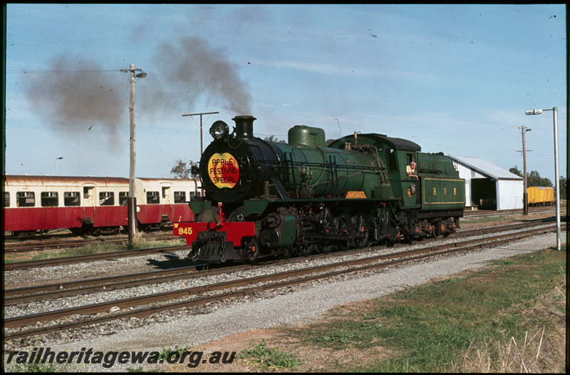 T07573
W Class 945 