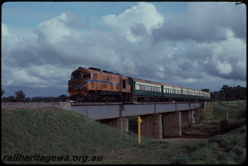 T07630
X Class 1005 