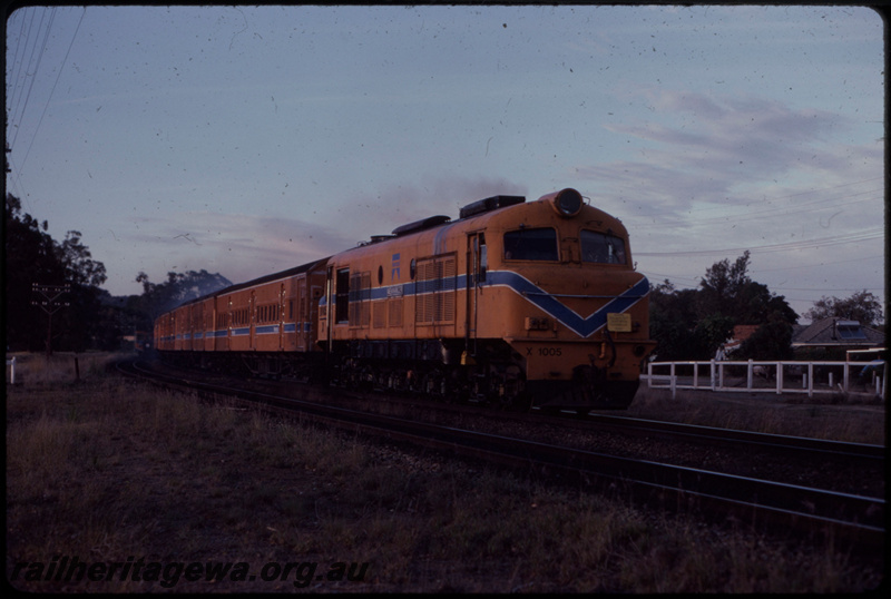T07719
X Class 1005 