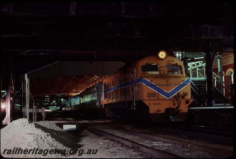 T07745
X Class 1005 