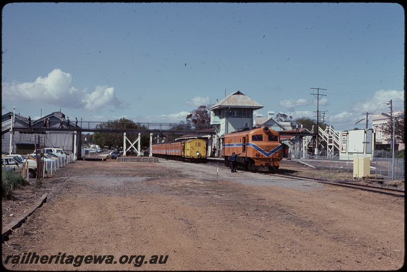 T07799
X Class 1007 