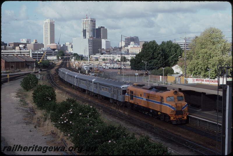 T08359
XA Class 1404 